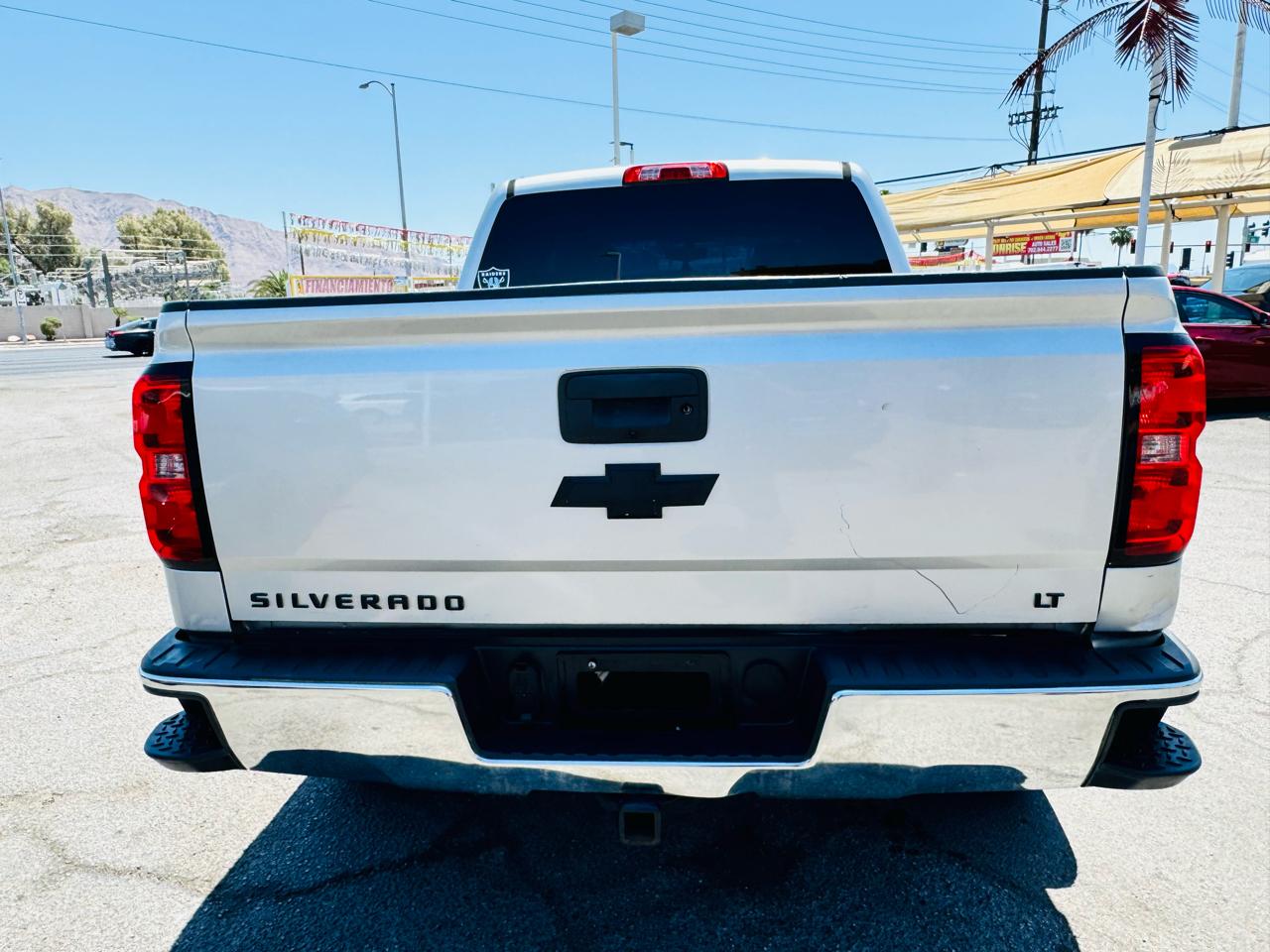 Chevrolet Silverado 1500 2WD Crew Cab 143.5" LT w/1LT 2017