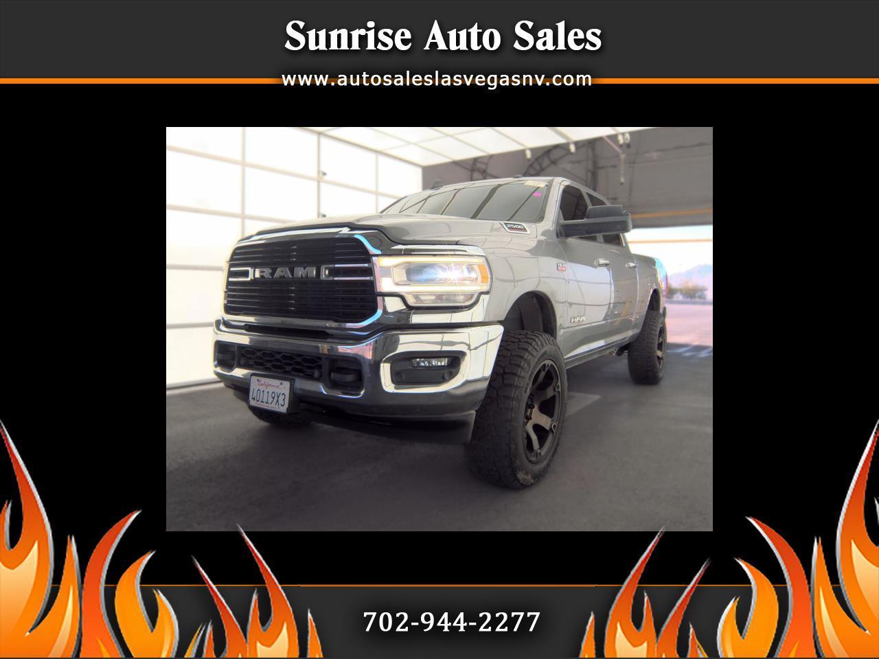 RAM 2500 Big Horn 4x4 Crew Cab 6'4" Box 2019