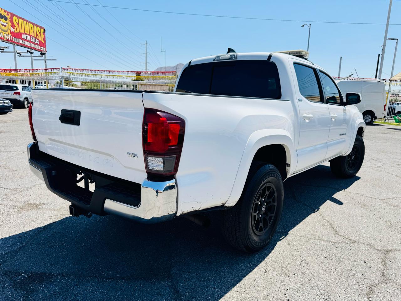 Toyota Tacoma 2WD TRD Off Road Double Cab 5' Bed V6 AT (Natl) 2020