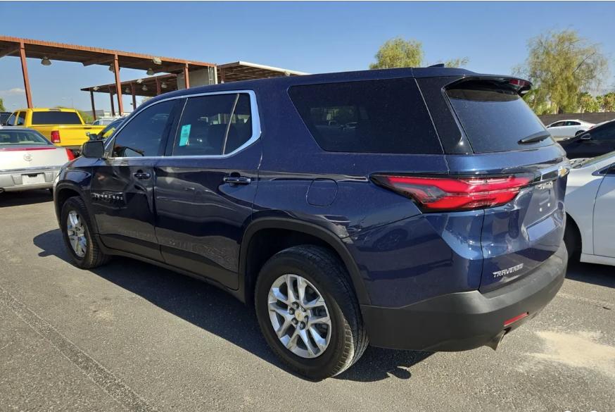 Chevrolet Traverse FWD 4dr LS w/1LS 2022