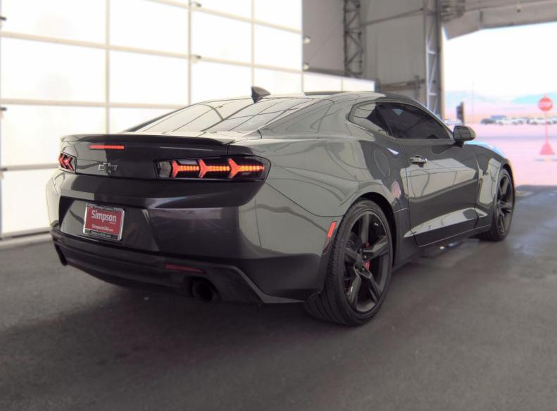 Chevrolet Camaro 2dr Cpe 1LT 2017