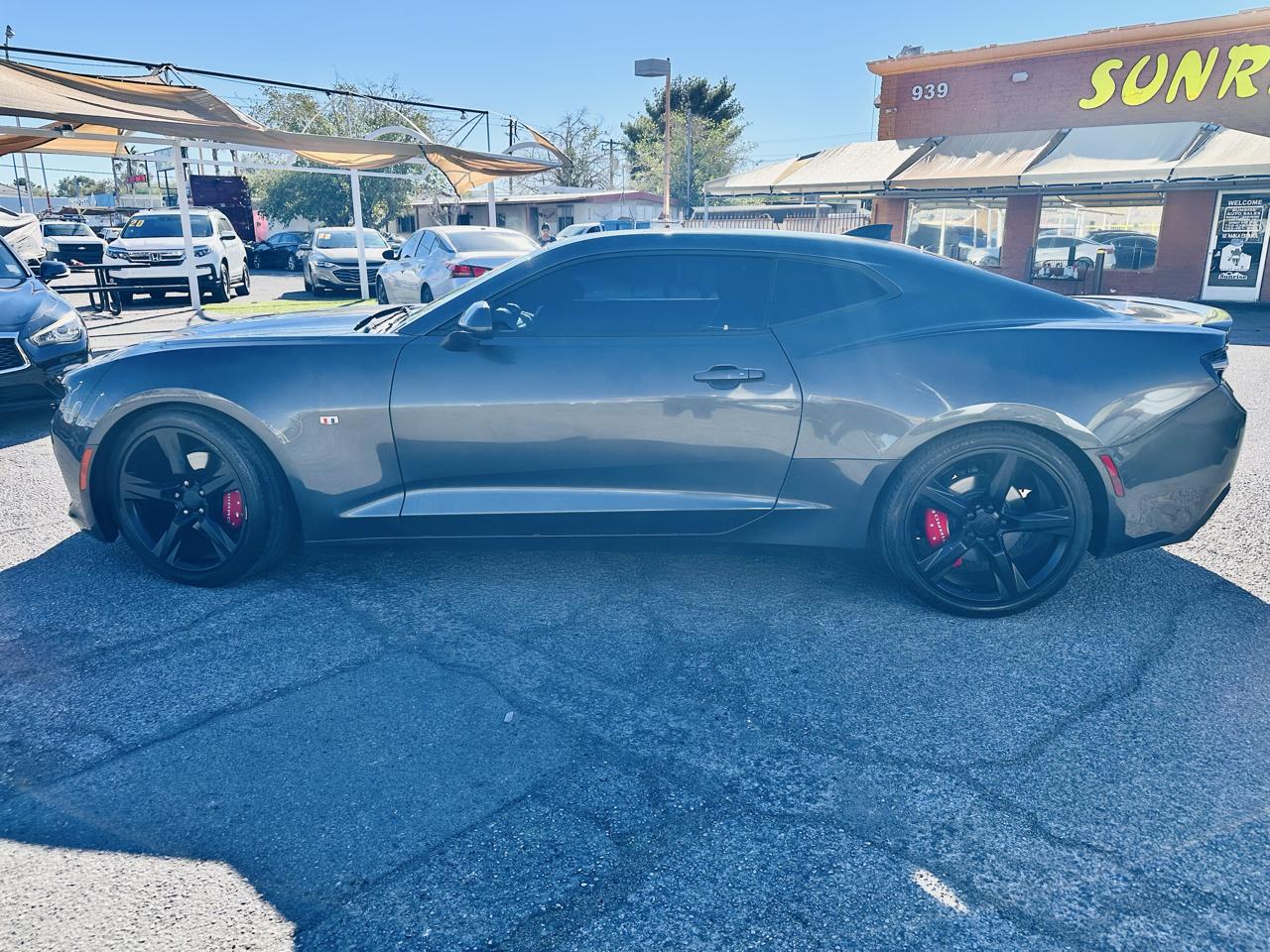 Chevrolet Camaro 2dr Cpe 1LT 2017