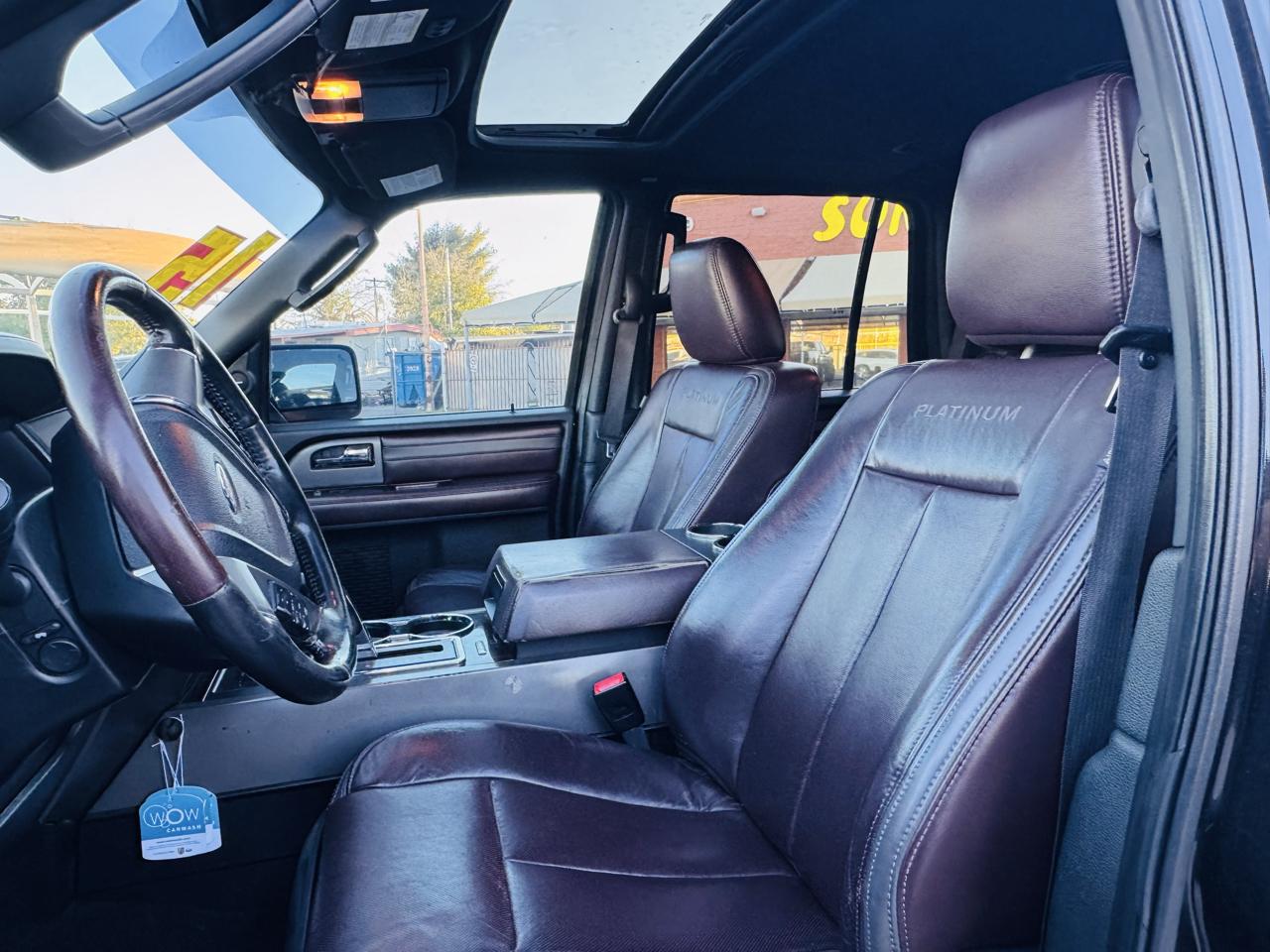 Ford Expedition 2WD 4dr Platinum 2015