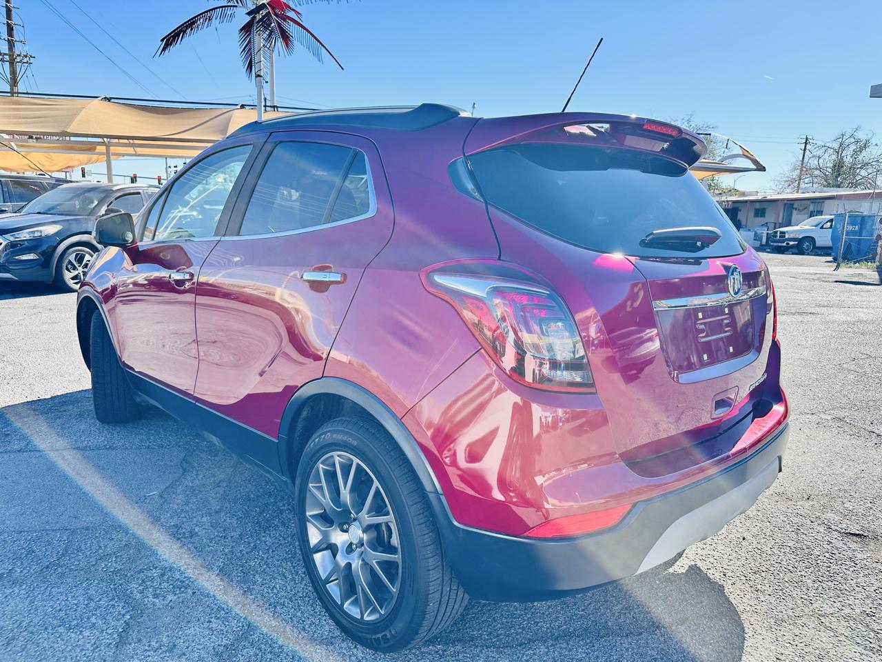 Buick Encore FWD 4dr Sport Touring 2019