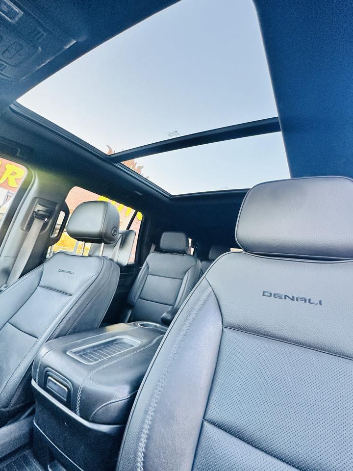 GMC Yukon 4WD 4dr Denali 2021