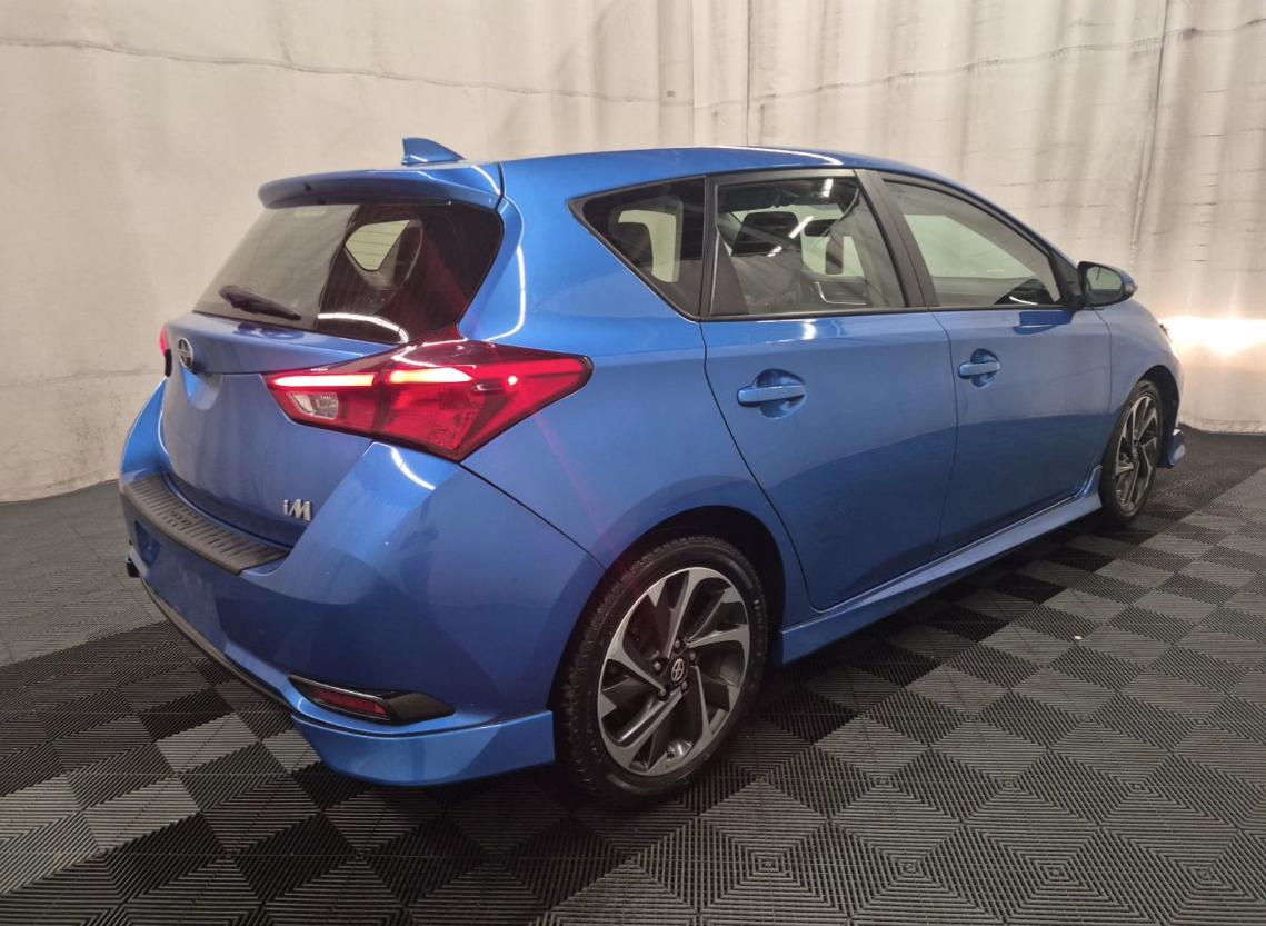 Scion iM 5dr HB Man (Natl) 2016