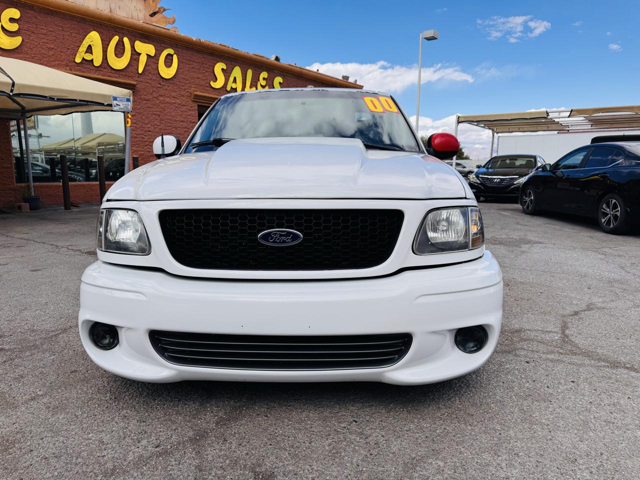 Ford F150 XLT Reg Cab 2WD 141 2000