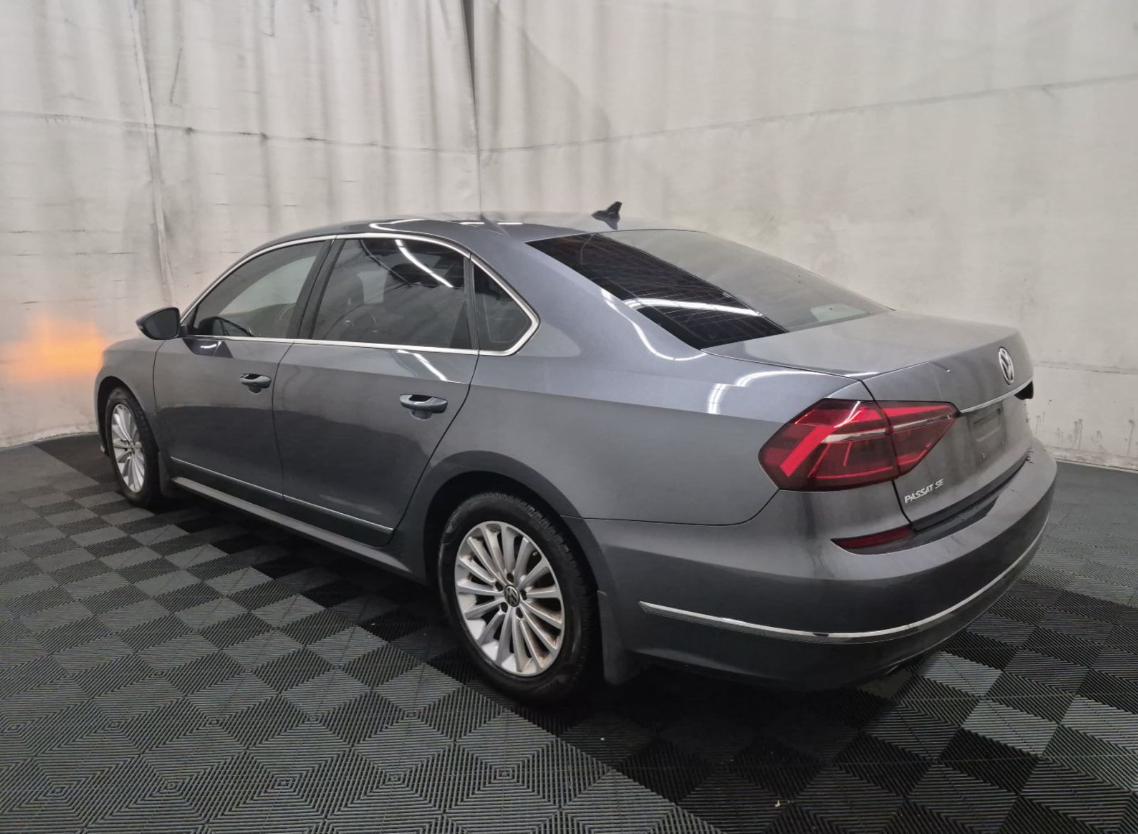 Volkswagen Passat 1.8T SE Auto 2017
