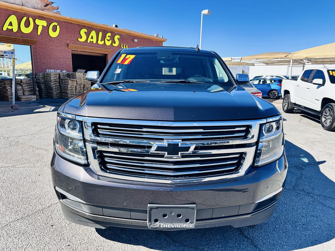 Chevrolet Suburban 4WD 4dr 1500 Premier 2017
