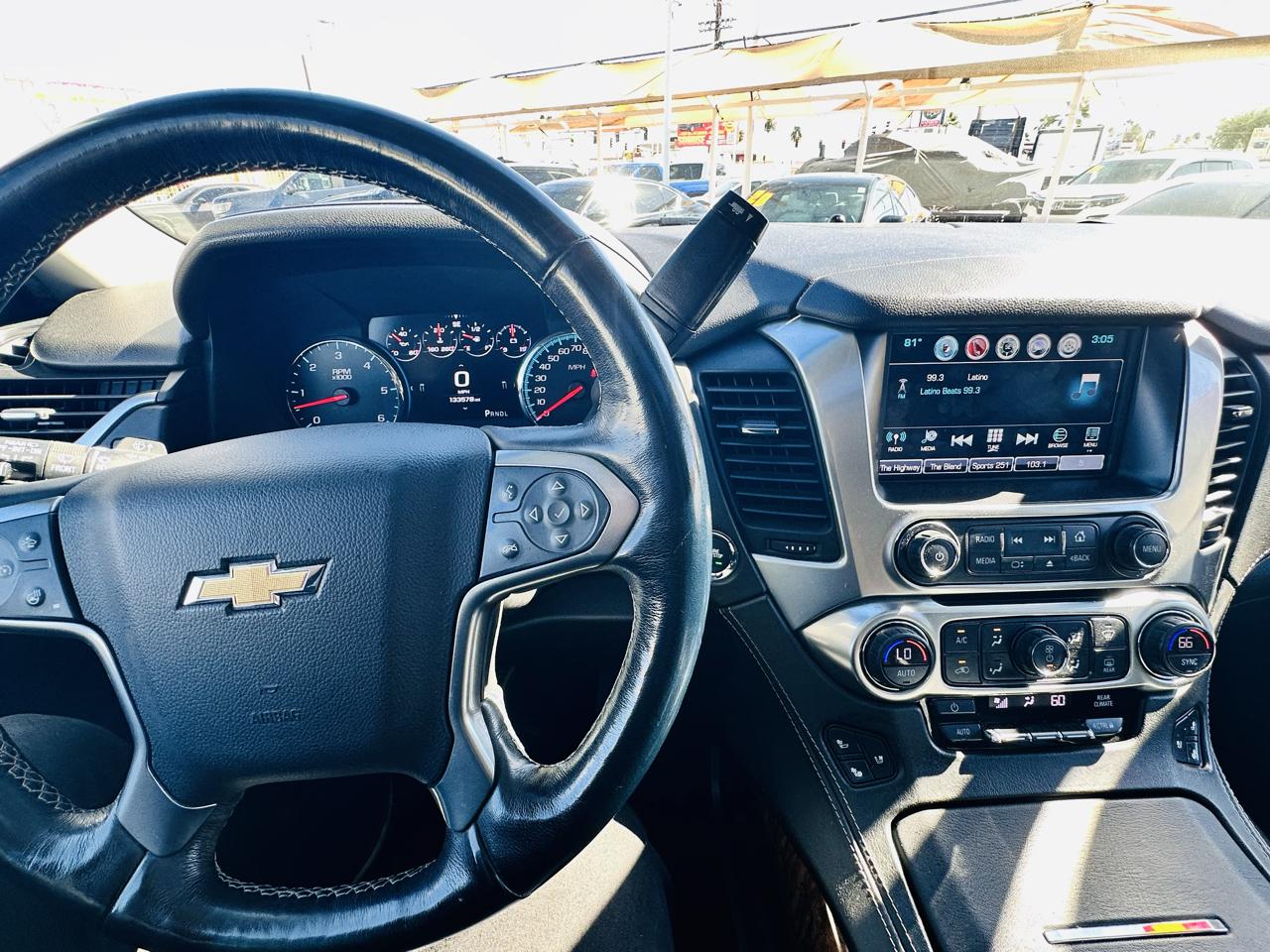 Chevrolet Suburban 4WD 4dr 1500 Premier 2017