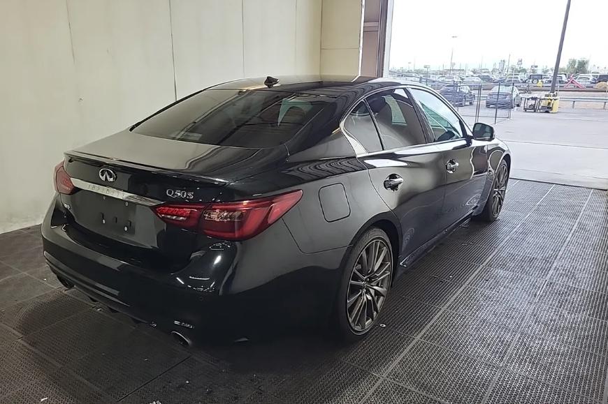 Infiniti Q50 Red Sport 400 AWD 2020