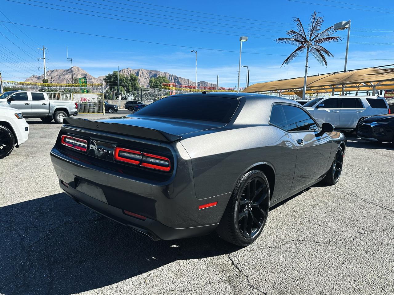 Dodge Challenger R/T RWD 2019