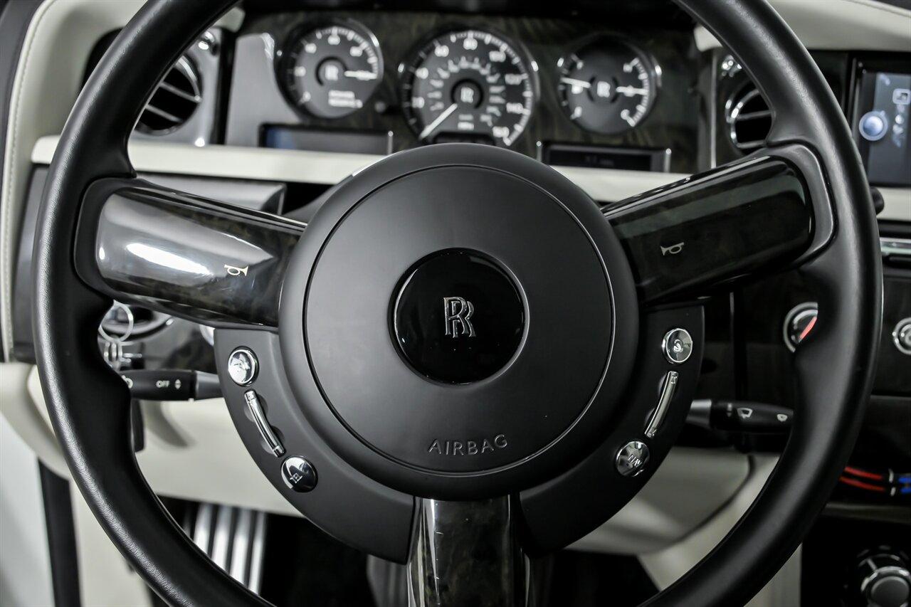 Rolls-Royce Phantom  2013