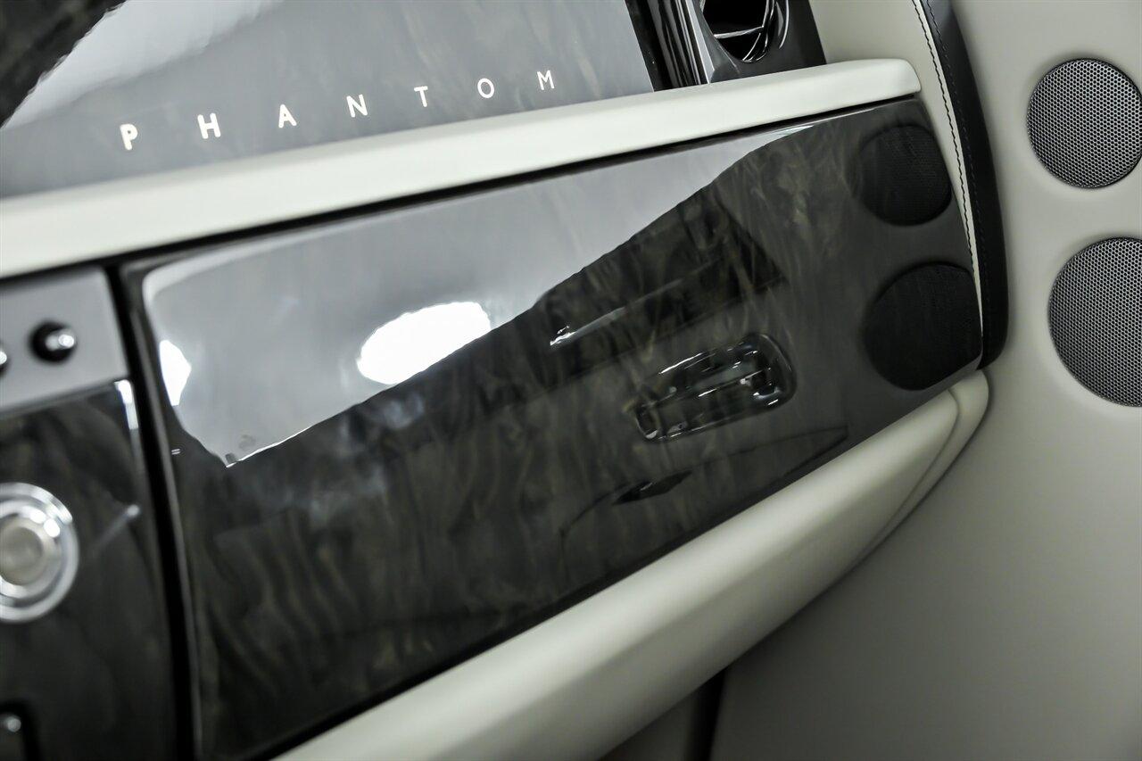 Rolls-Royce Phantom  2013