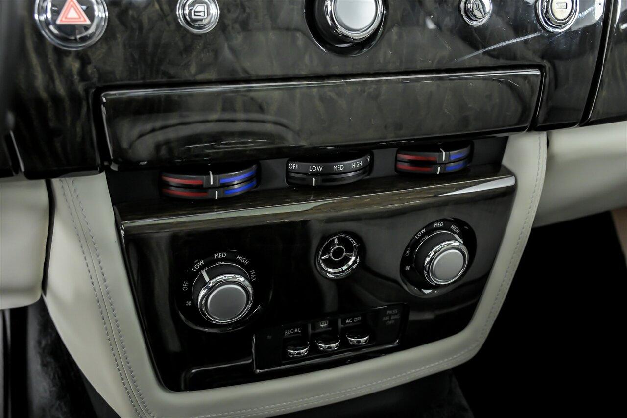 Rolls-Royce Phantom  2013