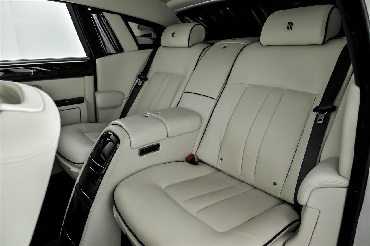 Rolls-Royce Phantom  2013