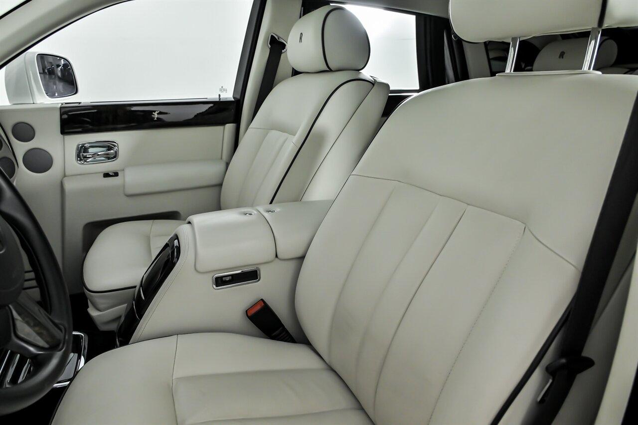 Rolls-Royce Phantom  2013