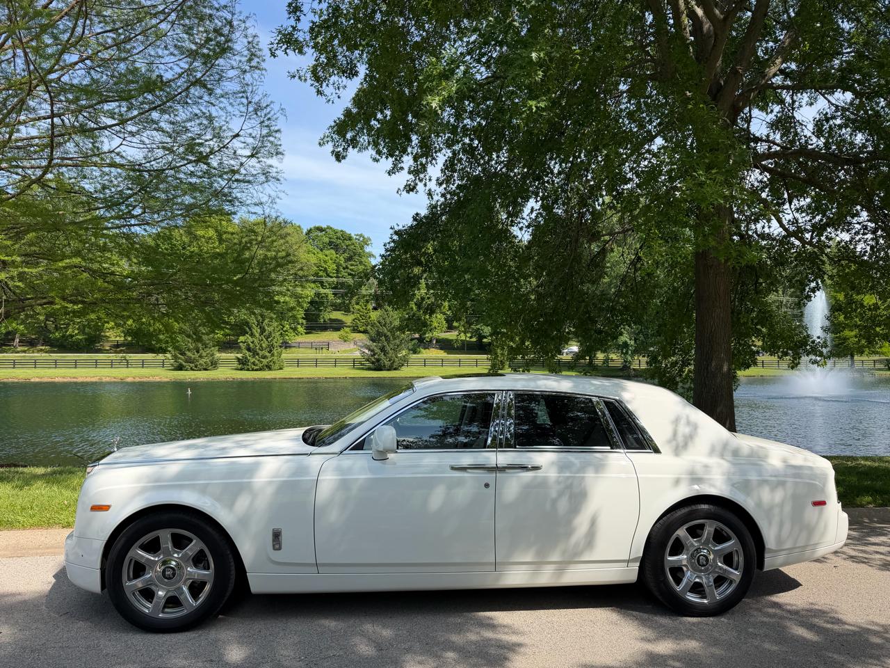 Rolls-Royce Phantom  2013