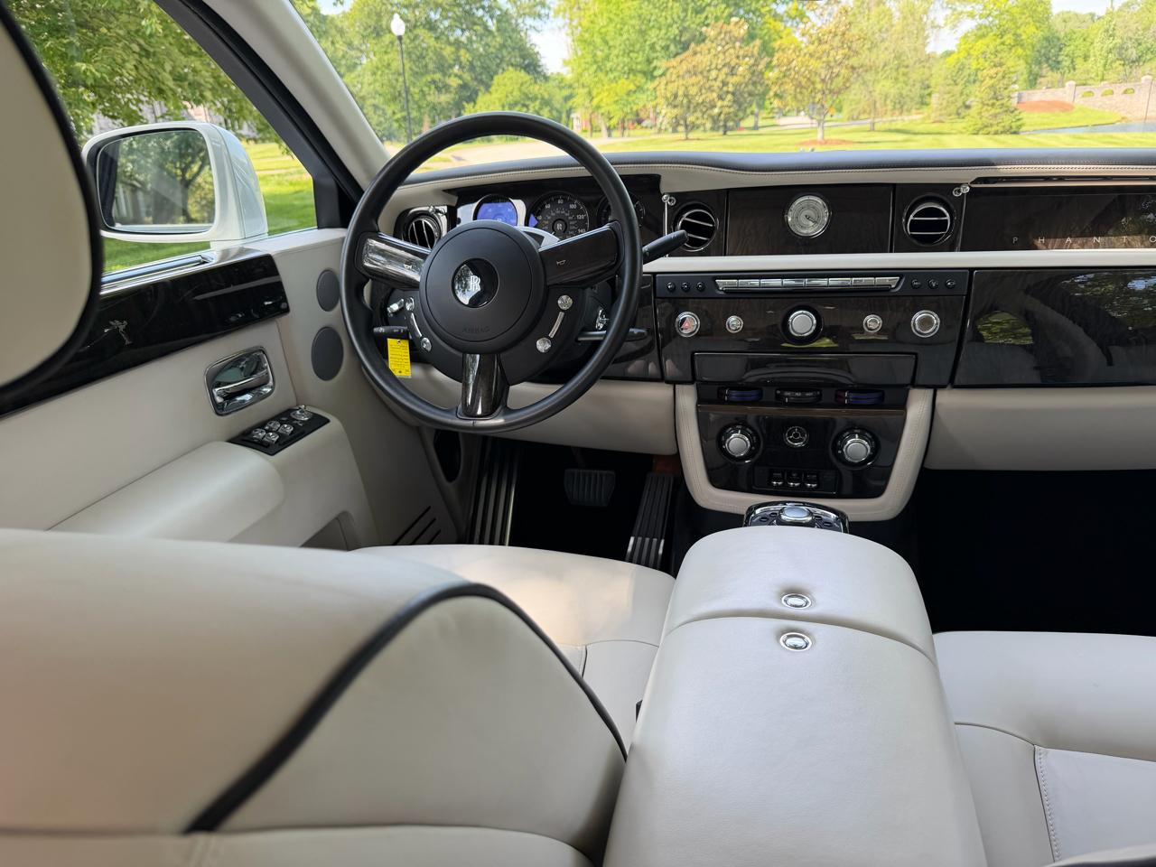 Rolls-Royce Phantom  2013