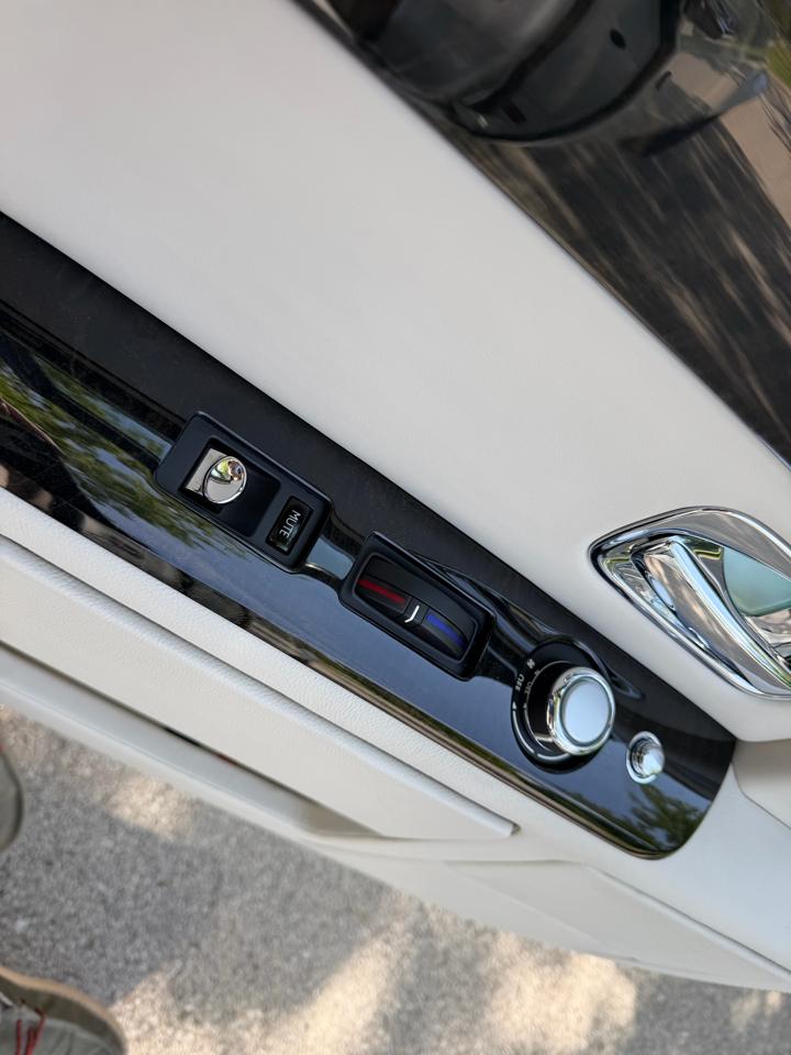 Rolls-Royce Phantom  2013