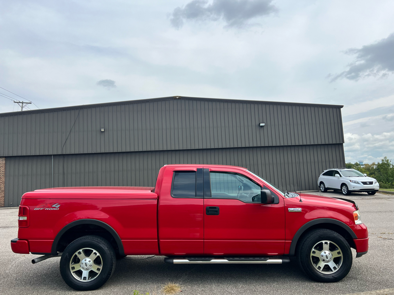 Ford F-150 XL SuperCab 4WD 2004