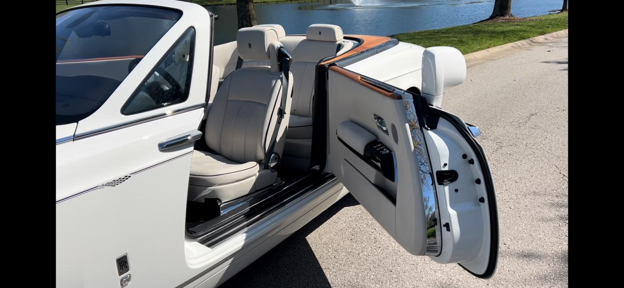 Rolls-Royce Phantom Drophead Base 2013