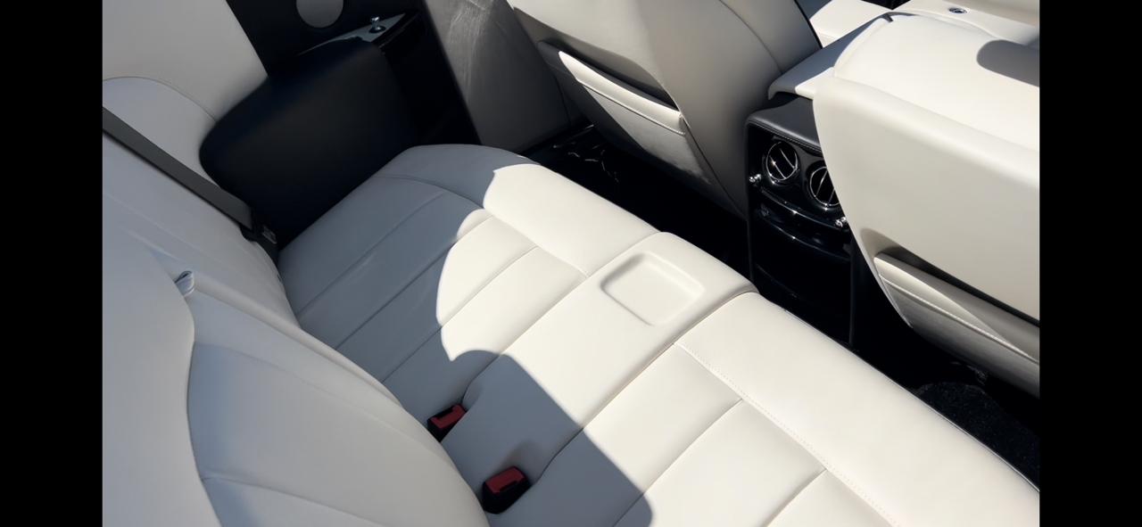 Rolls-Royce Phantom Drophead Base 2013