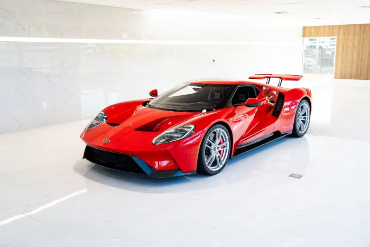 Ford GT  2017
