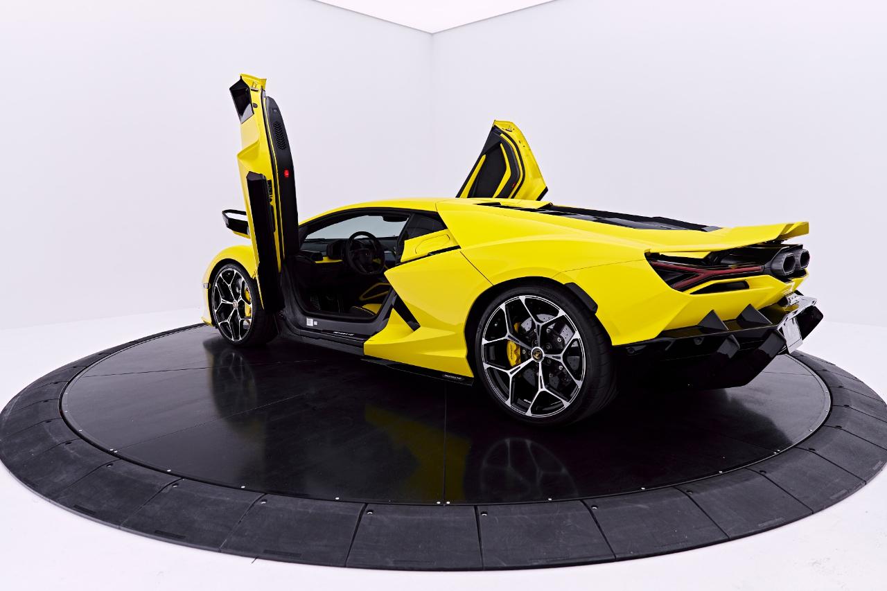 Lamborghini Revuelto Coupe 2026