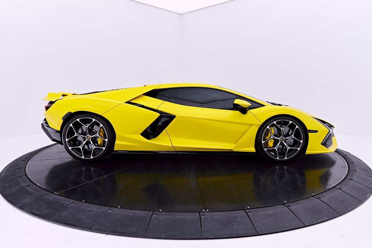 Lamborghini Revuelto Coupe 2026