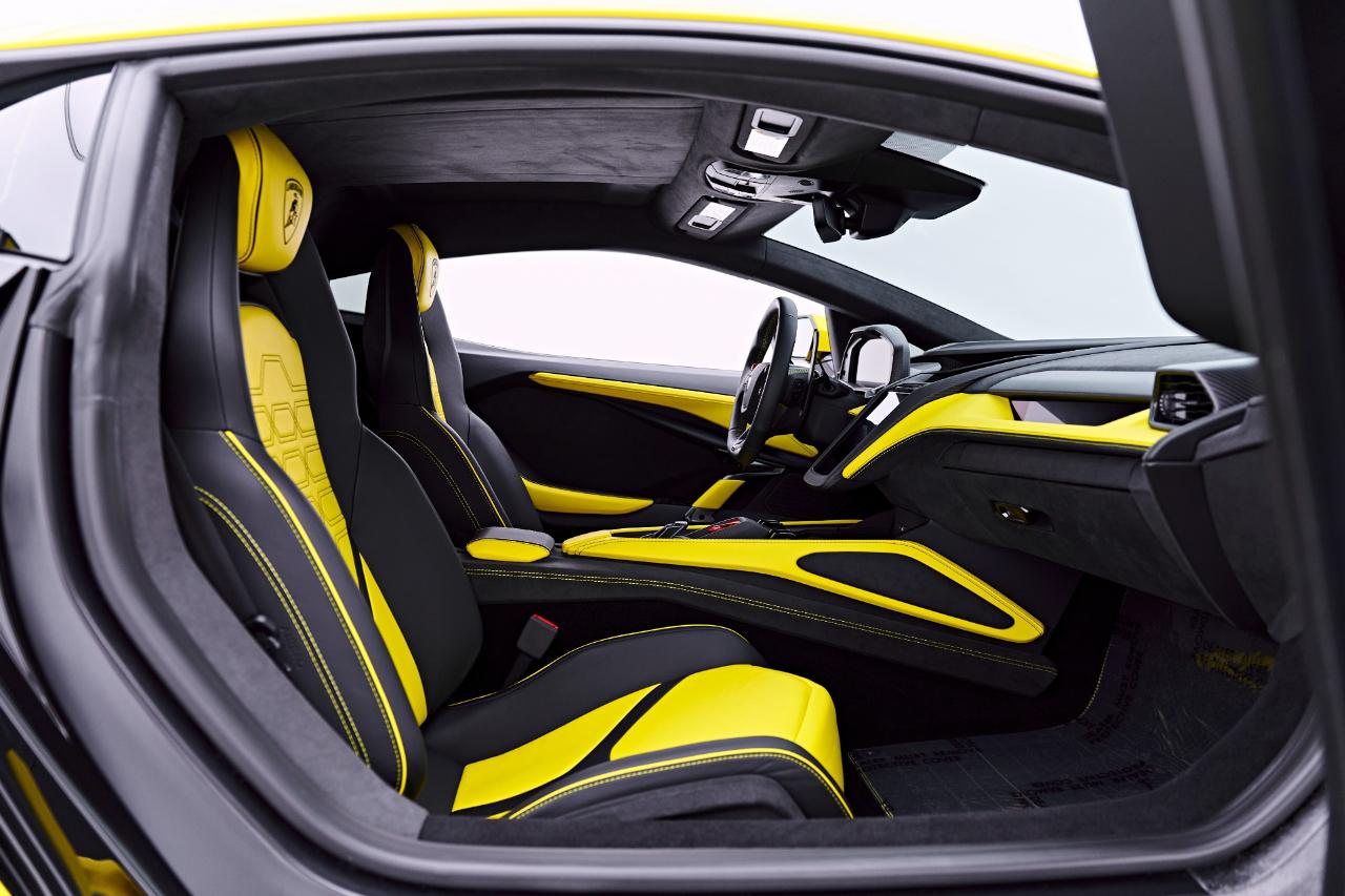 Lamborghini Revuelto Coupe 2026