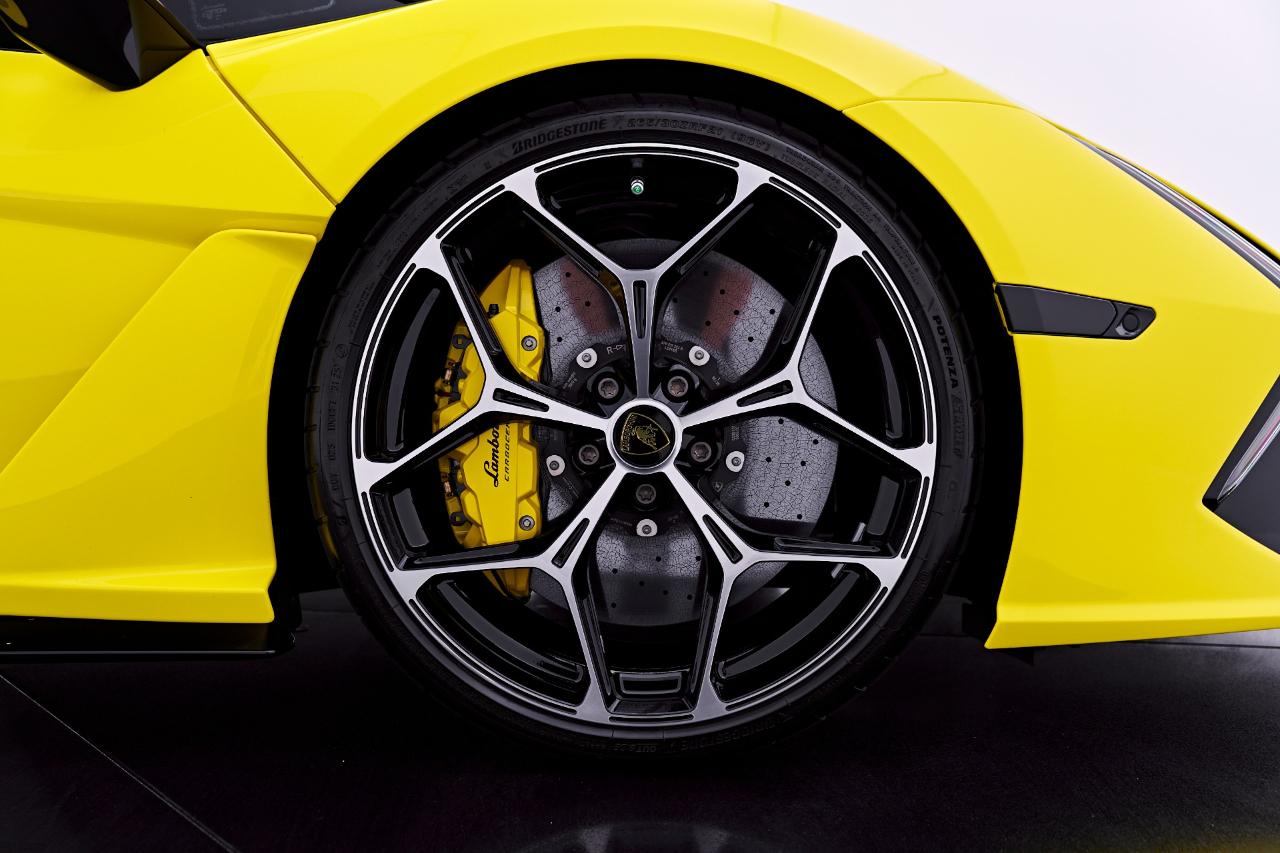 Lamborghini Revuelto Coupe 2026