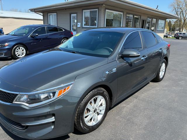 Gray 2016 Kia Optima LX Sedan Front-Wheel Drive Automatic