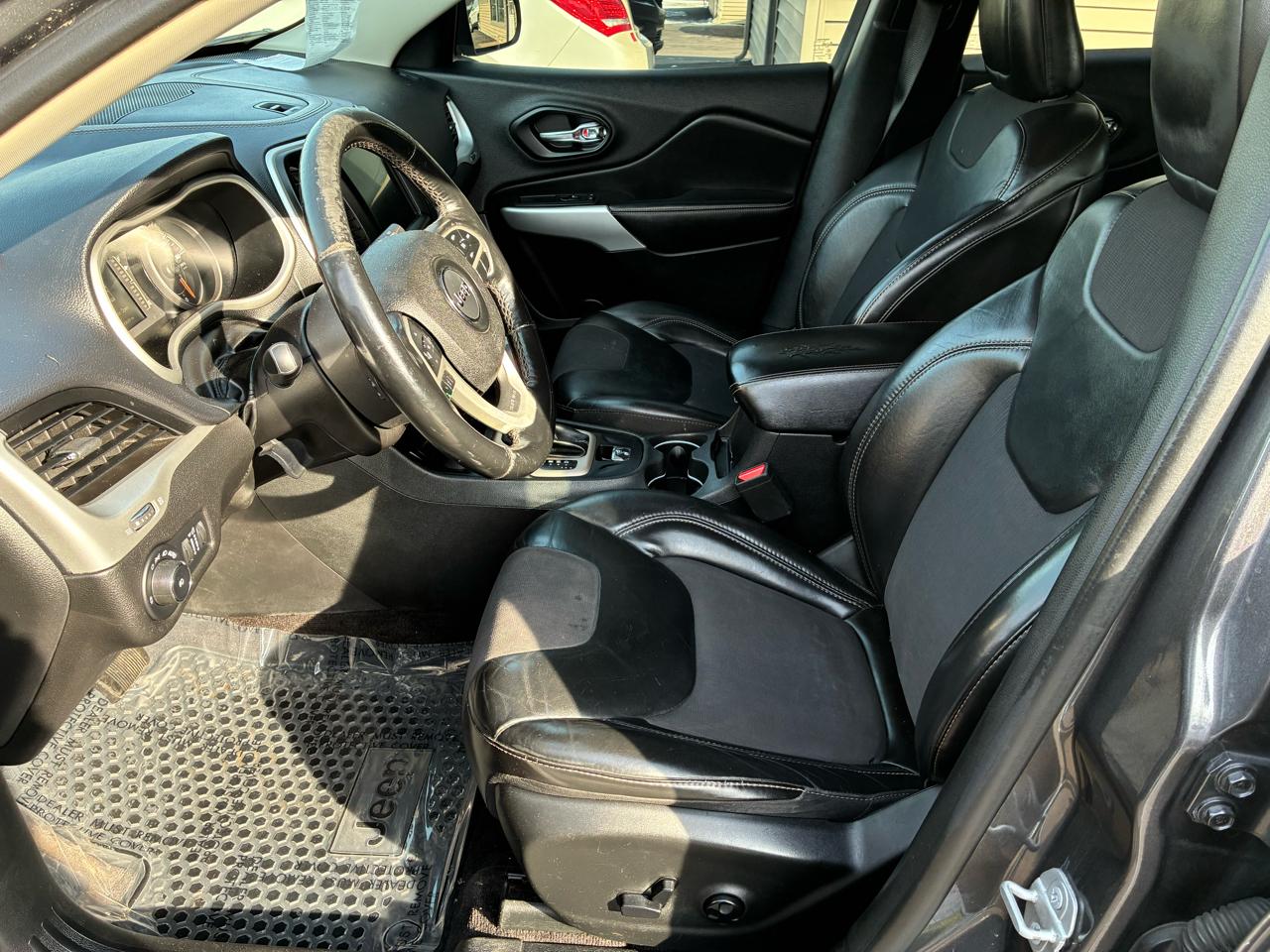 Jeep Cherokee Latitude Plus 4WD 2018