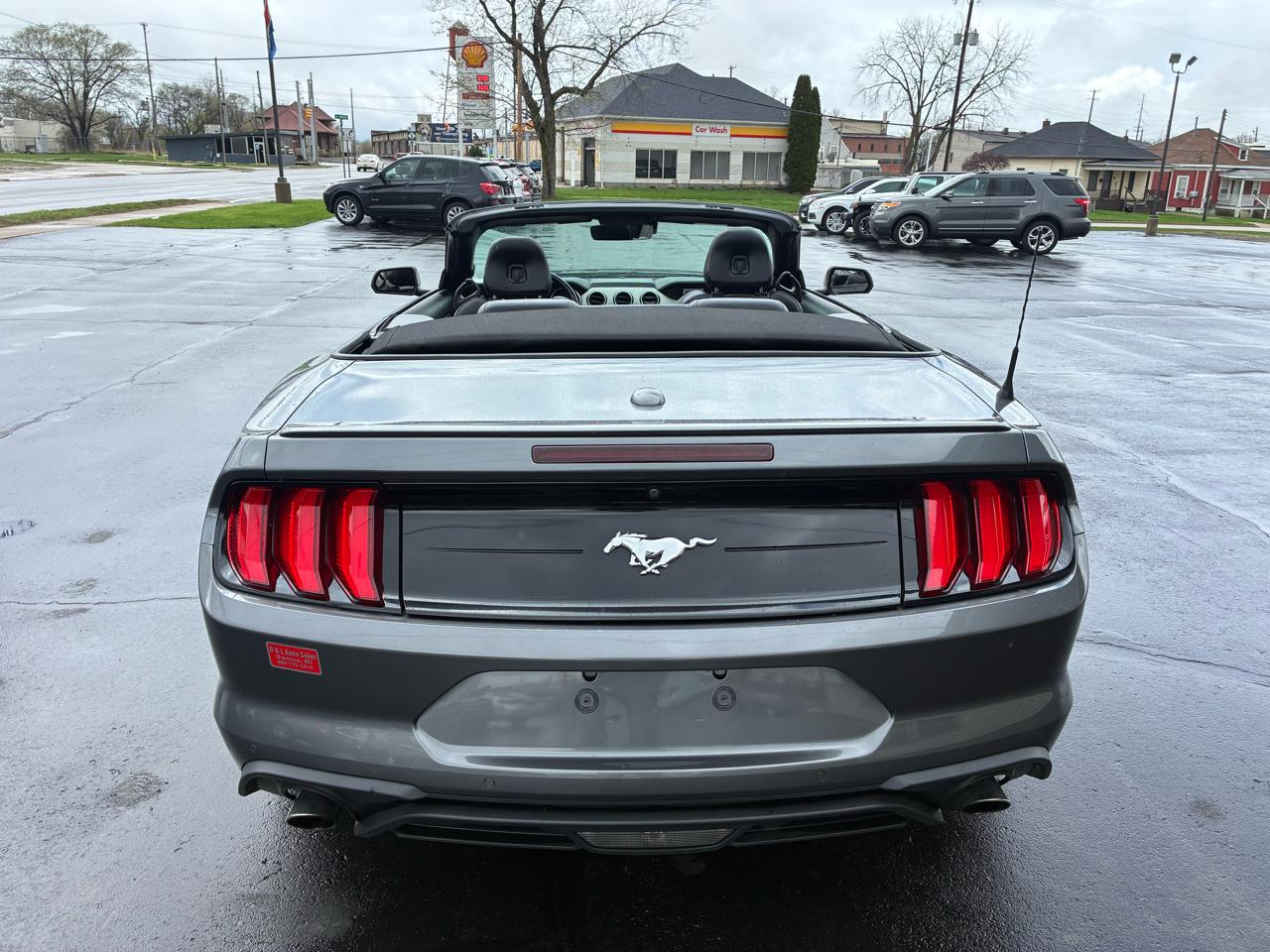 Ford Mustang EcoBoost Premium Convertible 2022