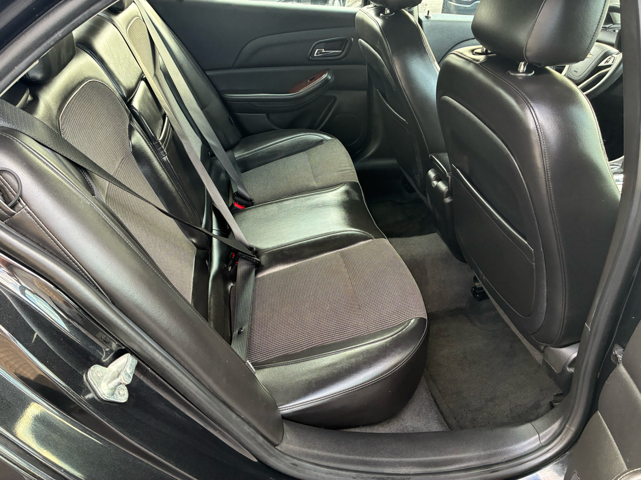 2013 Chevrolet Malibu 1LT photo 11
