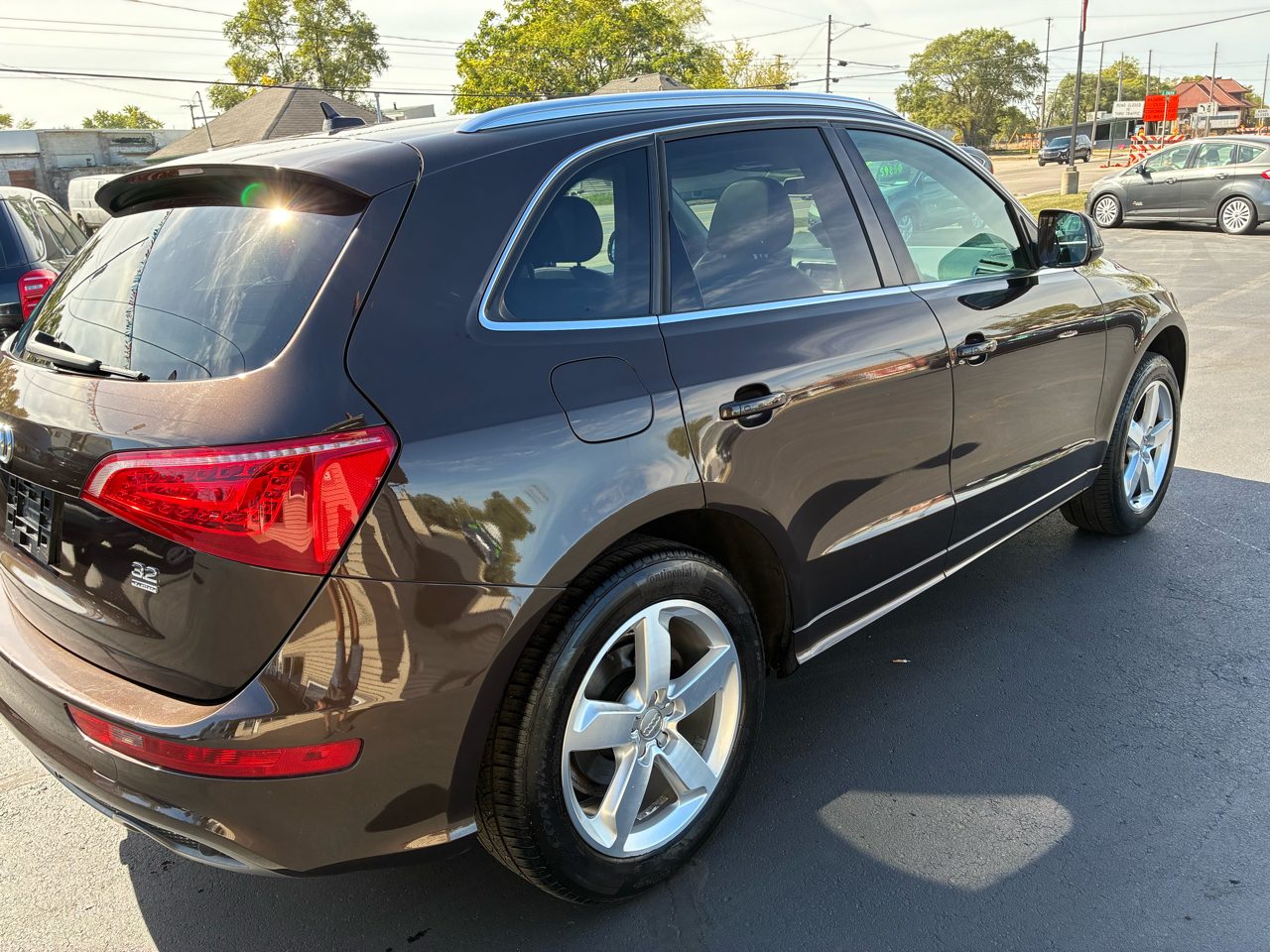 2011 Audi Q5 3.2 Premium photo 3