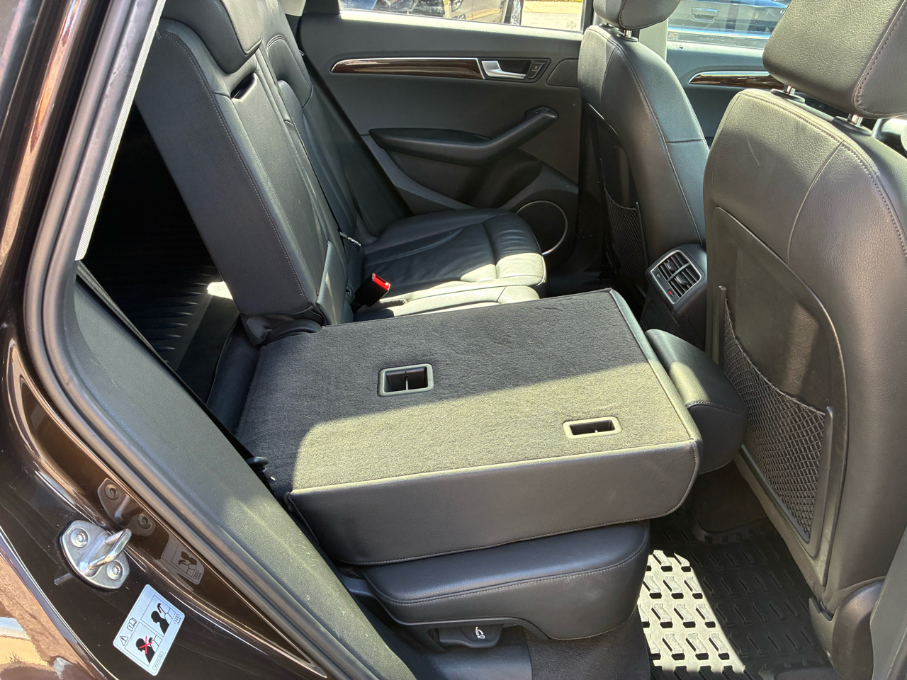 2011 Audi Q5 3.2 Premium photo 12
