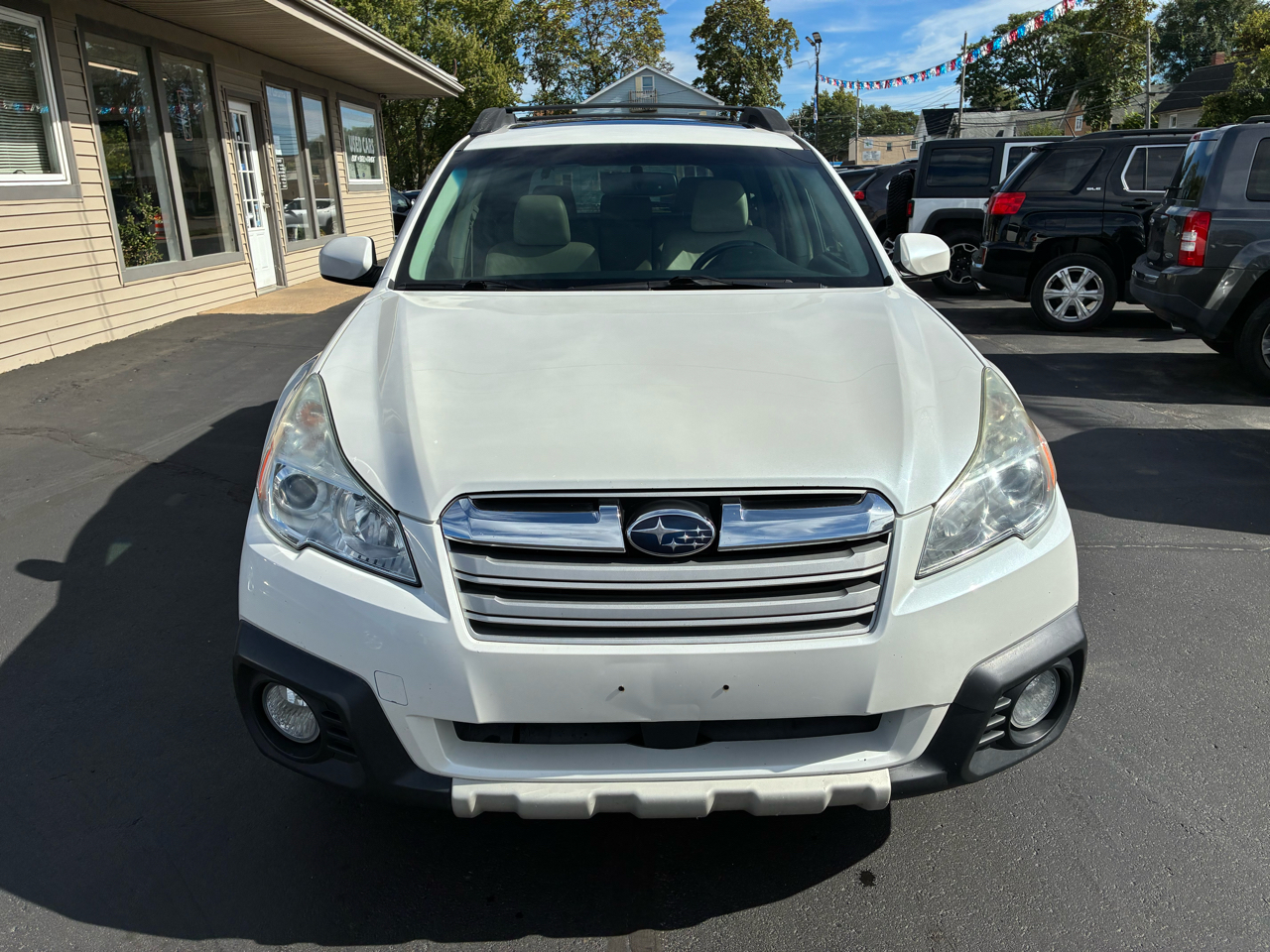 2014 Subaru Outback 2.5i Limited photo 5