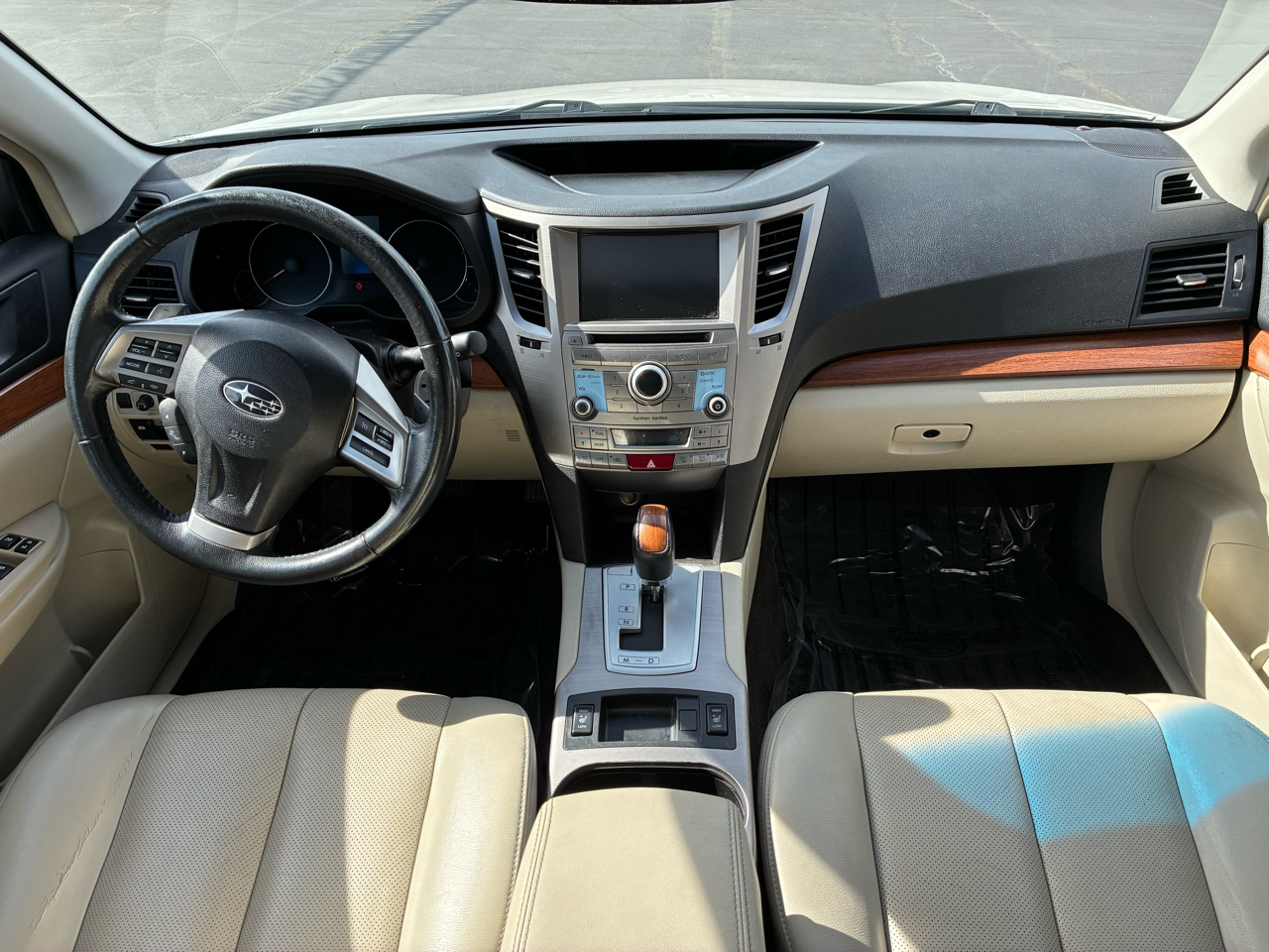 2014 Subaru Outback 2.5i Limited photo 13
