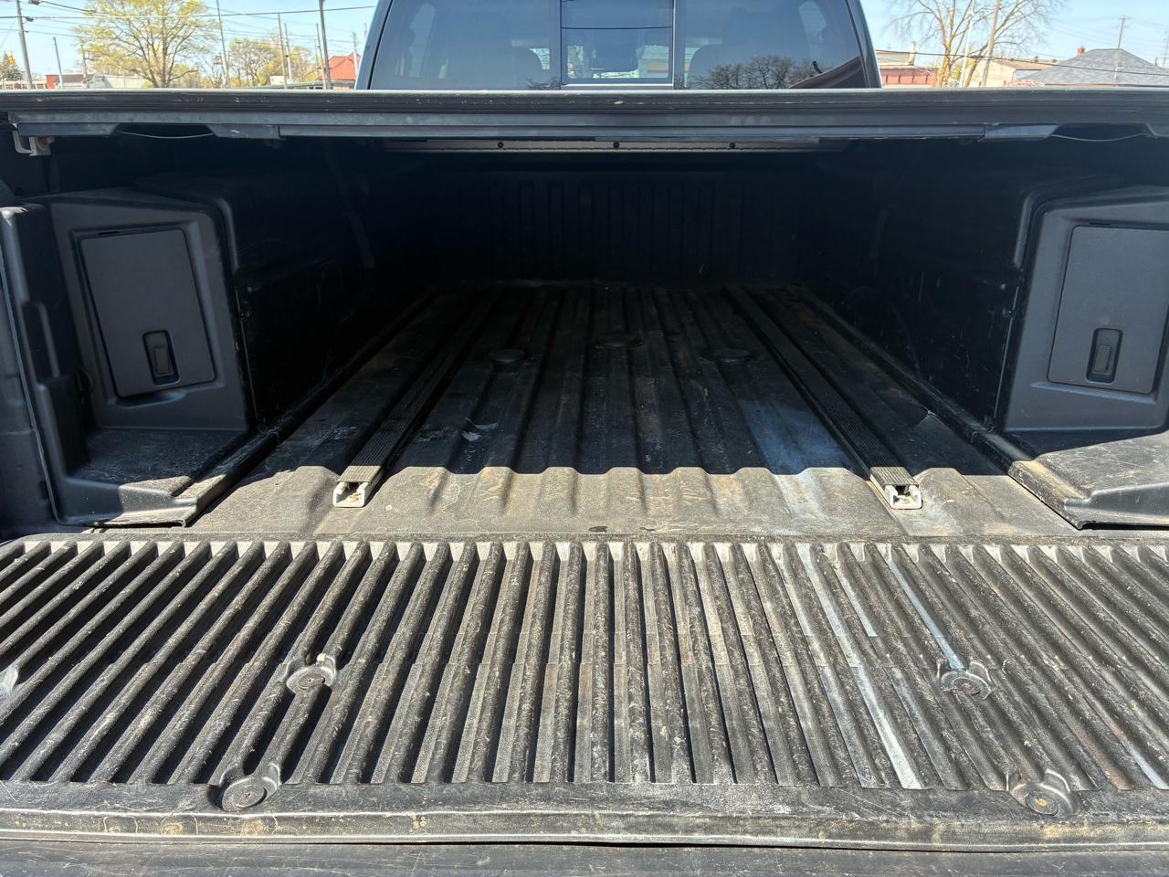 Nissan Titan XD PRO-4X 4WD 2016