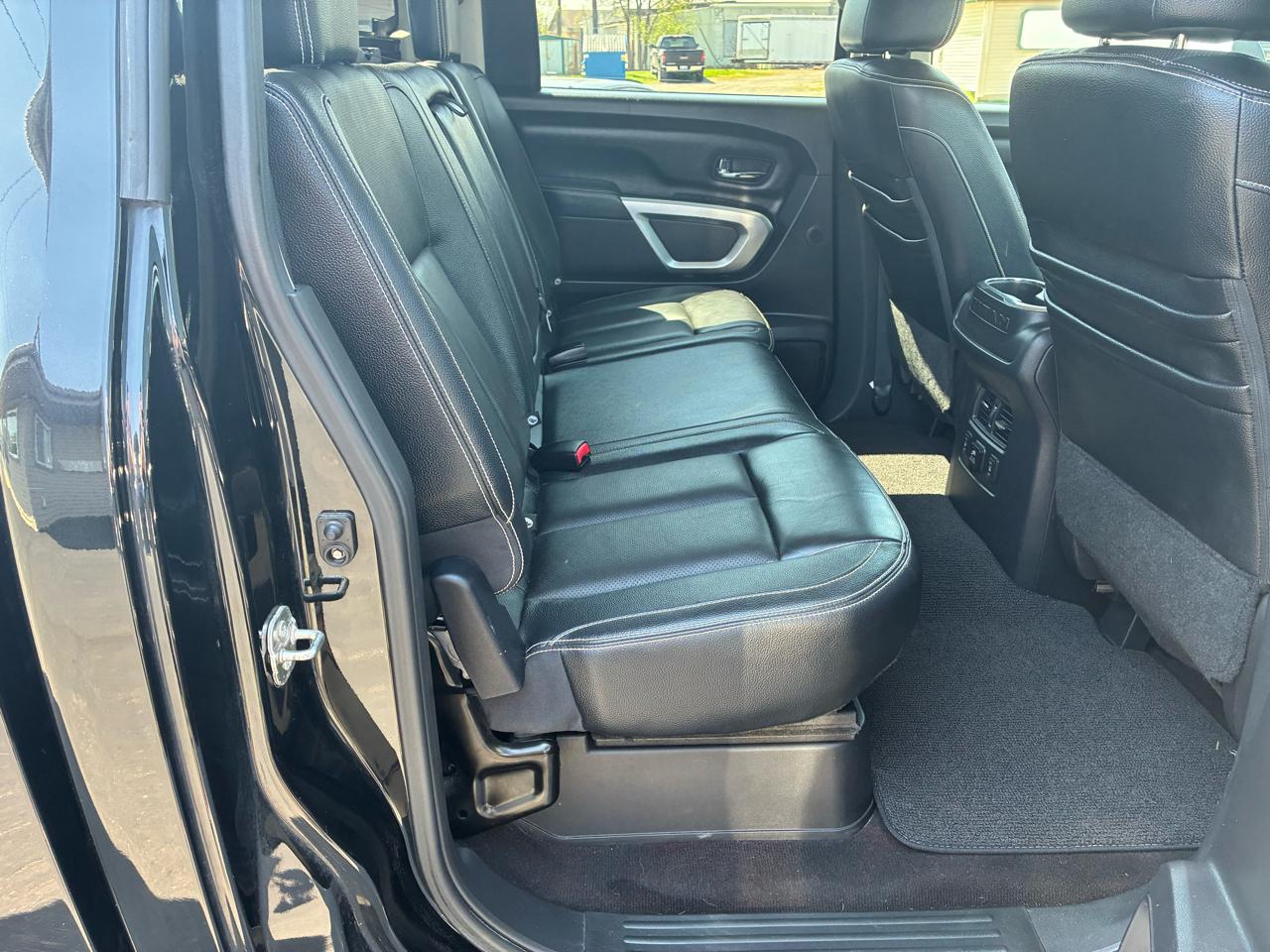 Nissan Titan XD PRO-4X 4WD 2016