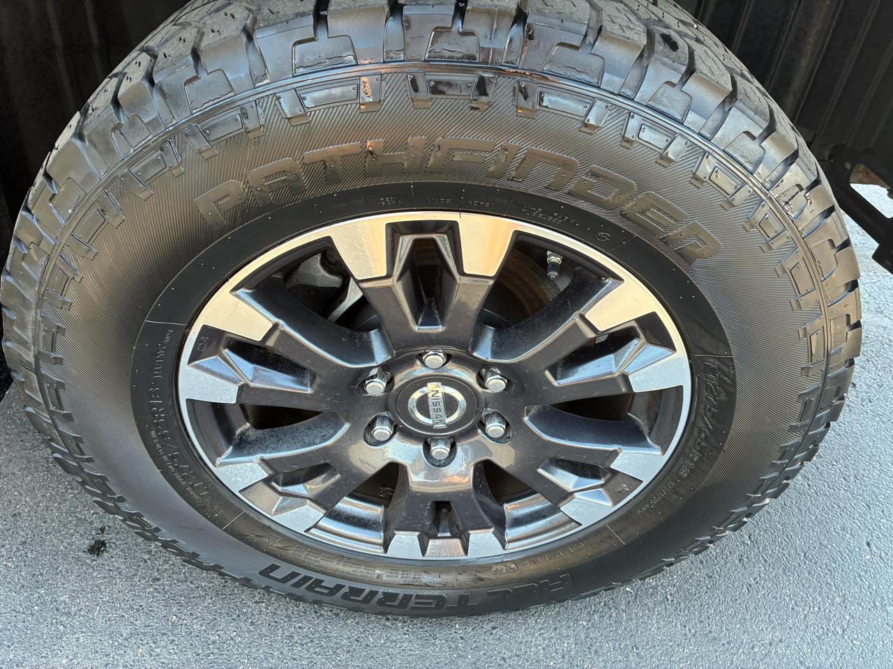 Nissan Titan XD PRO-4X 4WD 2016