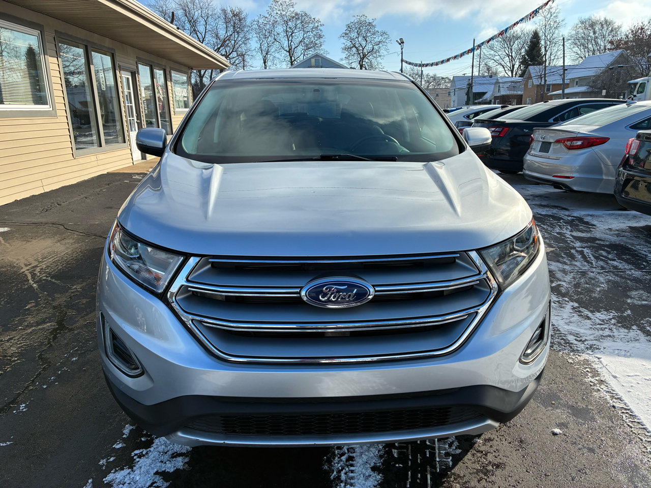 2018 Ford Edge SEL photo 4