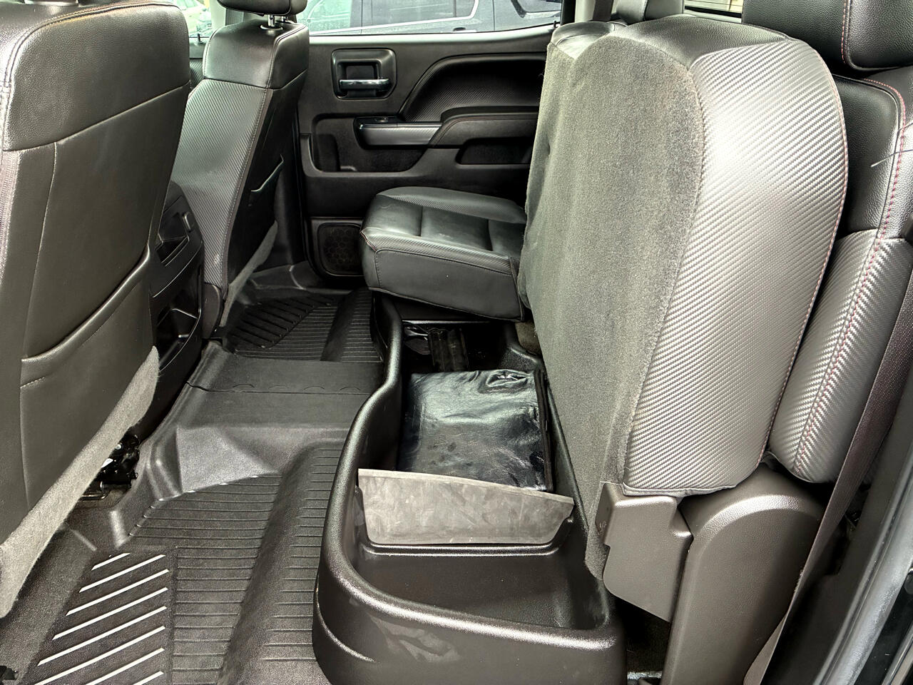 GMC Sierra 2500HD SLT Crew Cab Short Bed 4WD 2017