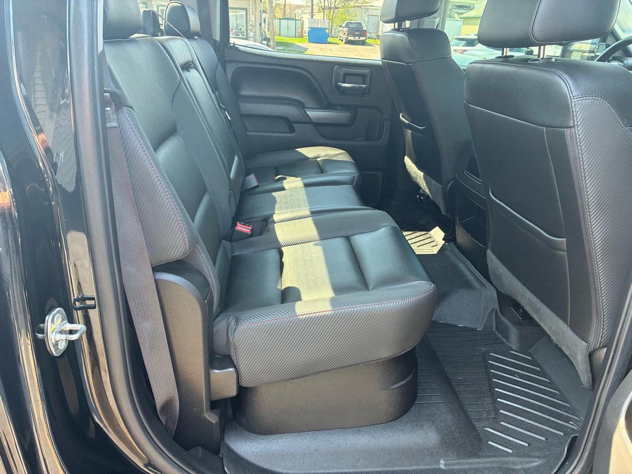 GMC Sierra 2500HD SLT Crew Cab Short Bed 4WD 2017