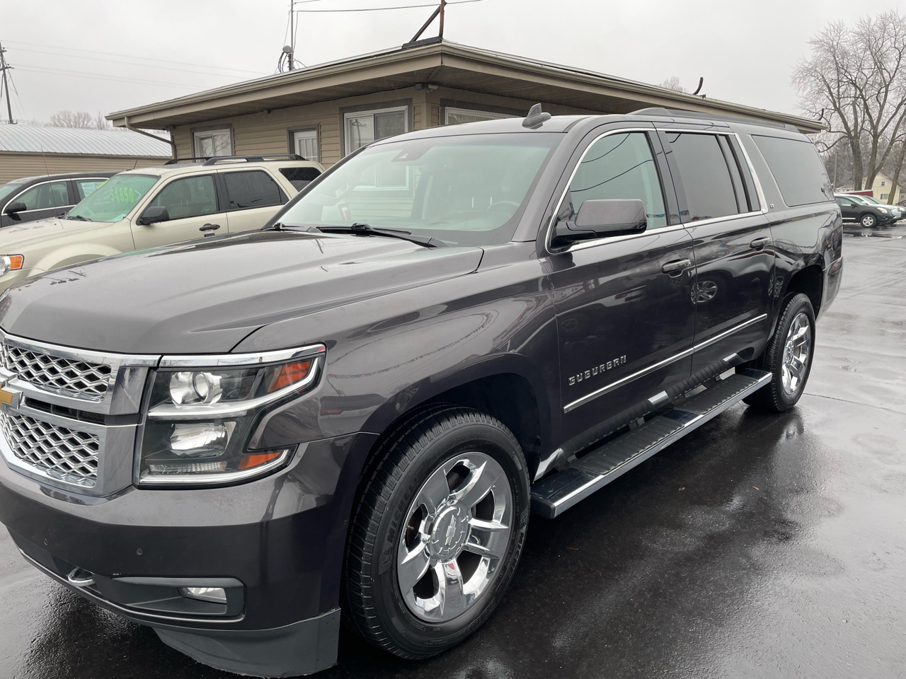 Chevrolet Suburban LT 4WD 2016