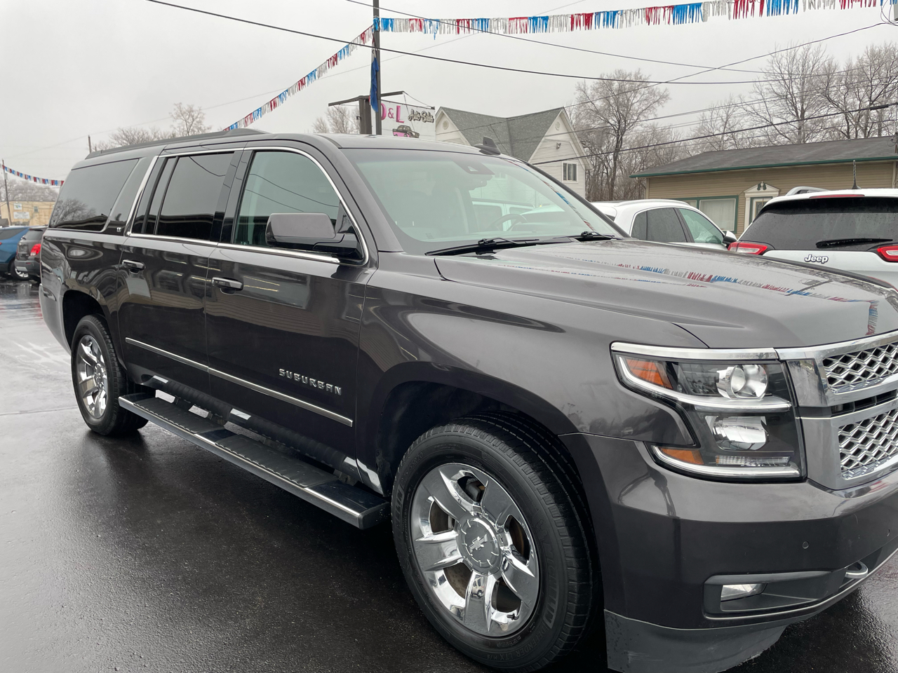 Chevrolet Suburban LT 4WD 2016
