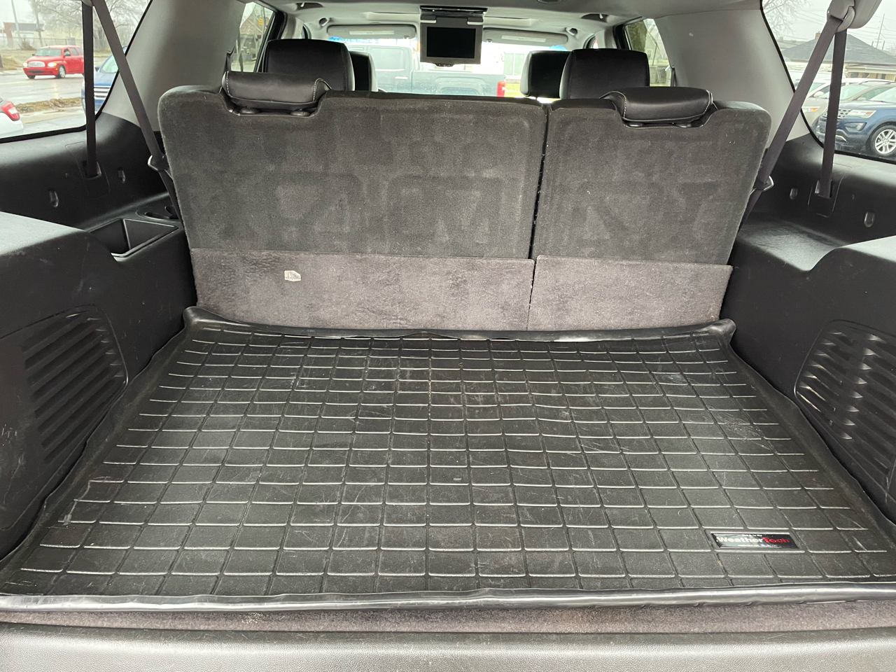 Chevrolet Suburban LT 4WD 2016