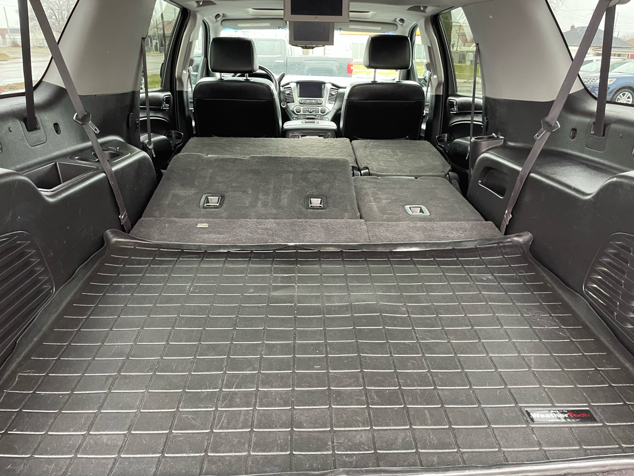 Chevrolet Suburban LT 4WD 2016